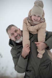雪遊びを楽しむために子どもに手袋の予備は必要ですか？