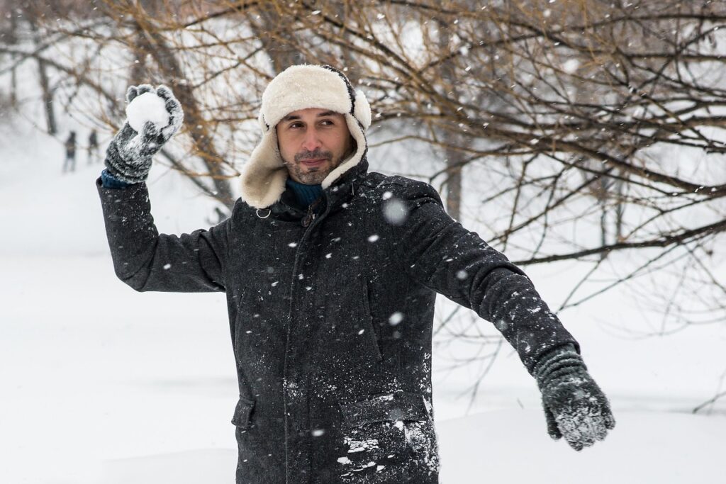 雪遊びに最適な子どものレインウェア代用法は？